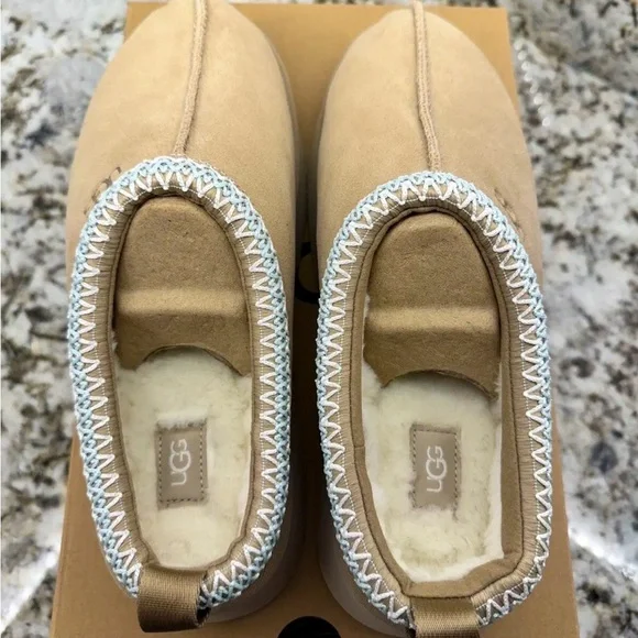 👡👢 UGG TAZZ SLIPPERS SAND 👢👡